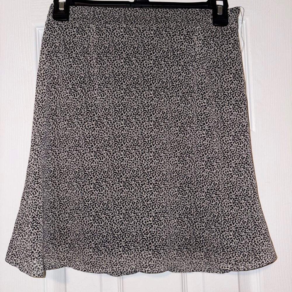Women's Black and White Printed A-Line Skirt